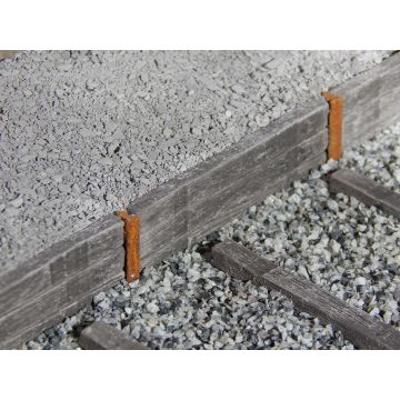 Juweela BAHNSTEIG SCHÜTT HOLZSCHWELLE - ca. 45cm - 0 / 1:43,5 (JW24251)