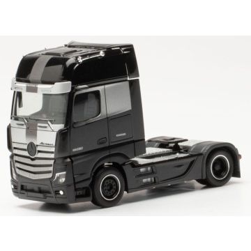 Herpa Mercedes Benz Actros `18 G. Edition 3 - Schwarz - H0 / 1:87 (H315852-002)