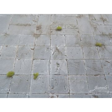 Juweela PLATTE HOFPLATTE KLEIN - GRAU - 3.50 x 3.50 x 0.40 cm - 1:32 / 1:35 (JW23389)